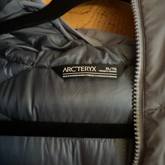 Arc’teryx Thorium AR Hoody - Zephyr Blue - Picture 6 of 8